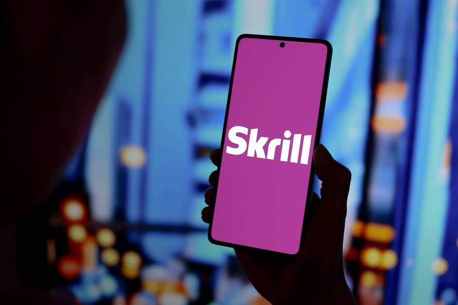 Plaťte cez Skrill nielen v online kasínach a v stávkových kanceláriách